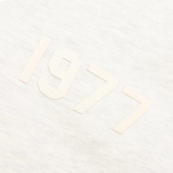 Fear of God ESSENTIALS Light Oatmeal Grey Sweatpants, Size: XS - Picture 7 of 7